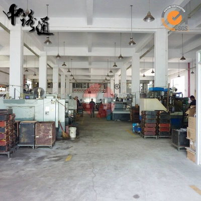 Injector Diesel Vehicle Parts – Oil pump, nozzle