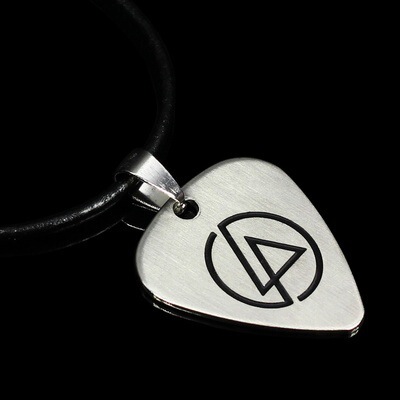 DIY engraved titanium steel love-shaped necklace pendant guitar pick music jewelry pendant