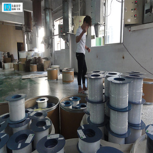 �|ݸ�S�Һ�ɫ�F�����ܷ����ܴ�ڏ��׹ܷ��C�^���͸ߜع�ֱ�����l