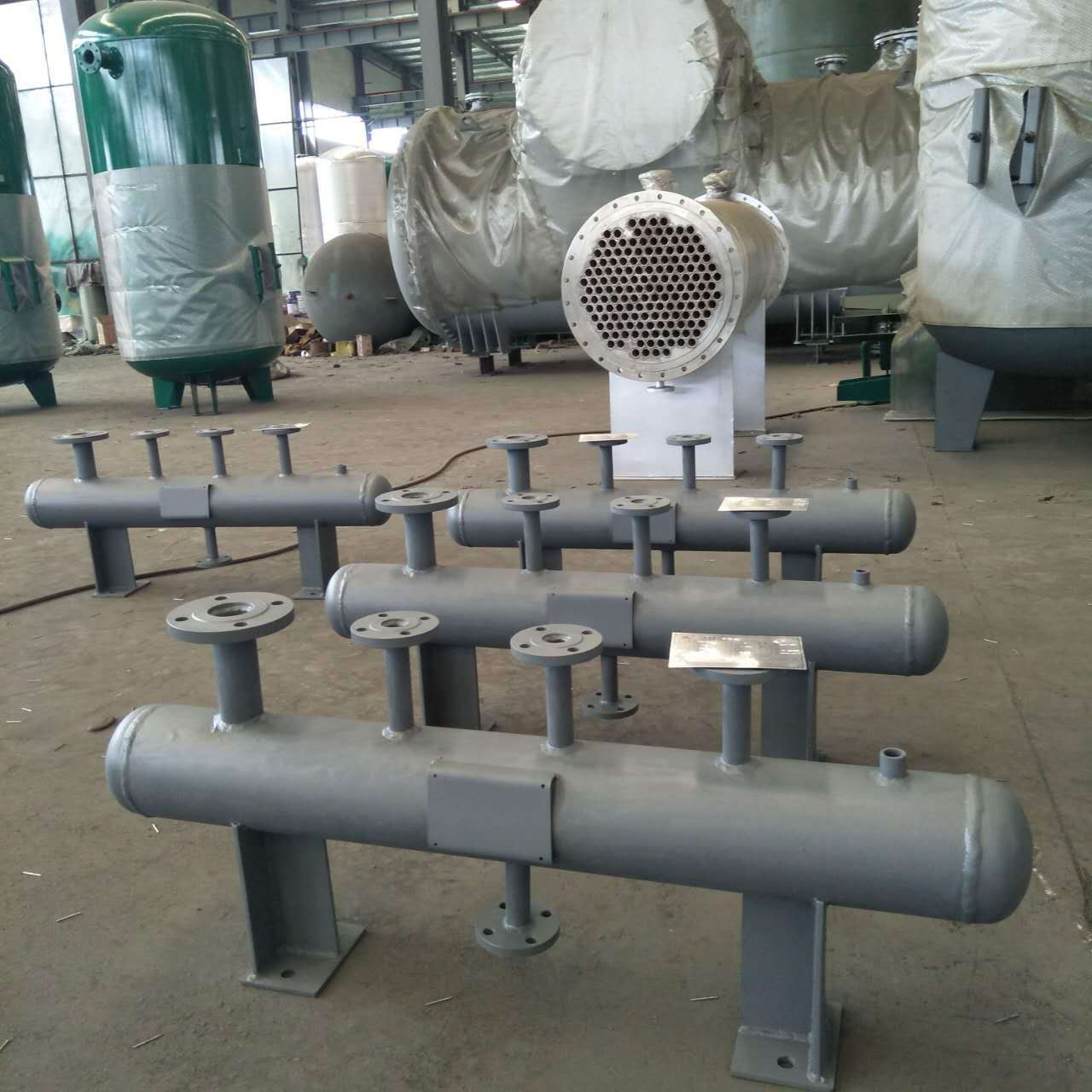 分汽缸压缩空气碳钢低压空气分汽缸分气包压力容器厂家