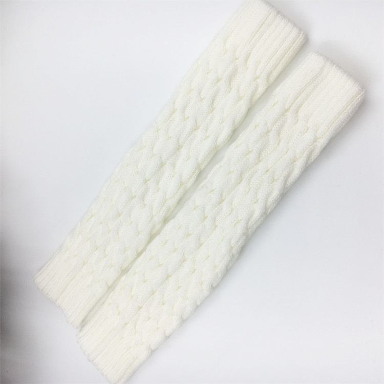 Drei Garn warme Wolle dicke Stricksocken Haufen Haufen Socken Beinabdeckung volle Drehung Knieorthese Fußabdeckung Frauen_voghion.com