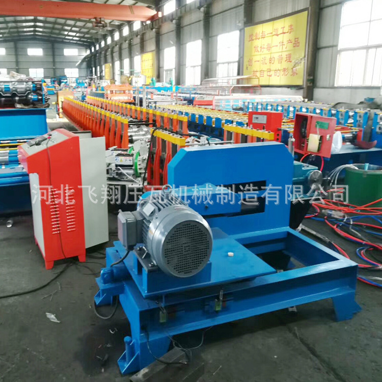 汽车车厢板成型机 电脑控制车厢板压瓦机设备 压瓦机厂家销售