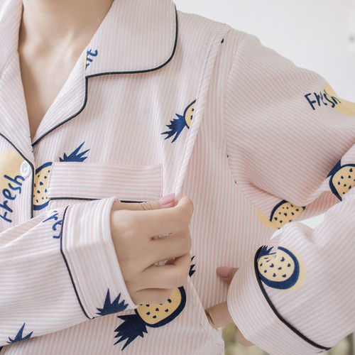 Manufacturer wholesale autumn combed cotton thick cardigan pajamas long-sleeved sweet nursing suit shirt maternity confinement clothes
