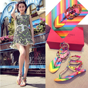 34-45��a�W���ļ��߲�ƴɫƽ�������Aֺ�T��_�R��Ь����ʽ�ێ�