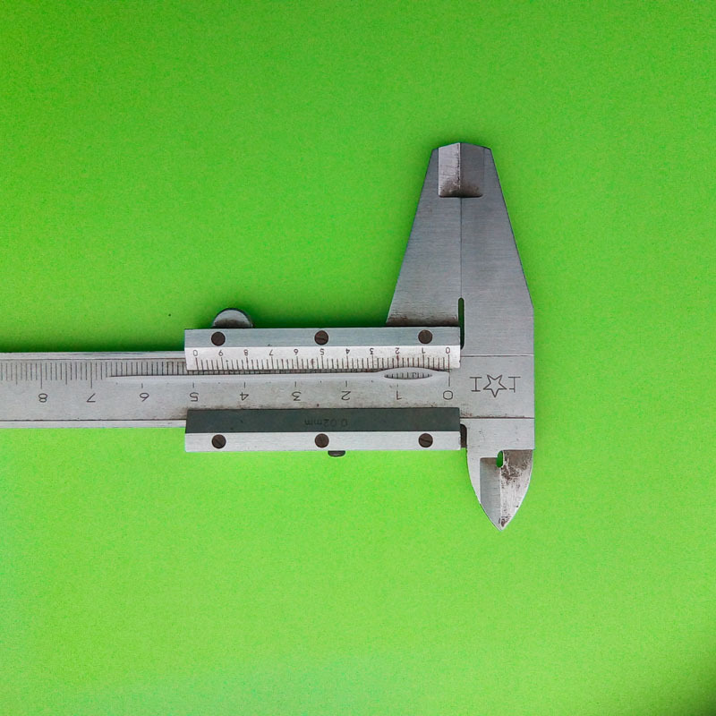 Plastic beading needle