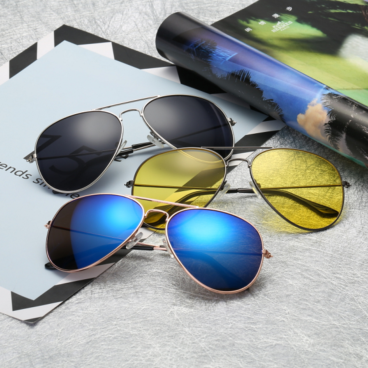 3025 Colorful Men's and Women's Sunglasses 3026 Toad Mirror Driver Pilot Color Film Sunglasses and Sunglasses