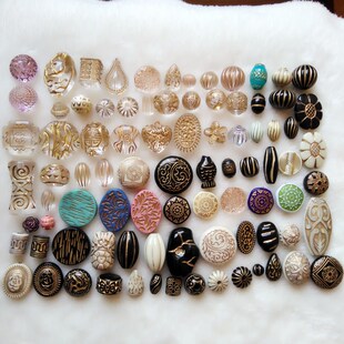 ���Q�¿������������͸����C������ɢ�������ֱ����C����