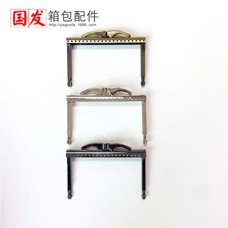 10.5CM cuadrado lisa pie de barrera paparazzi cabeza oro cartera clips