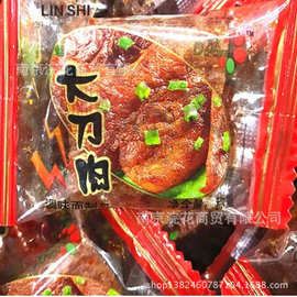 多爱 面制品 大刀肉 青豆脆骨 休闲零食辣条一箱9.7斤