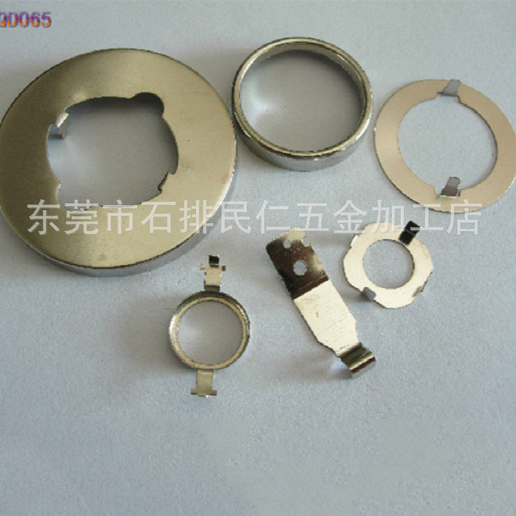 厂家直销玩具五金配件供应圣诞弹片H62黄铜冲压加工精密加工