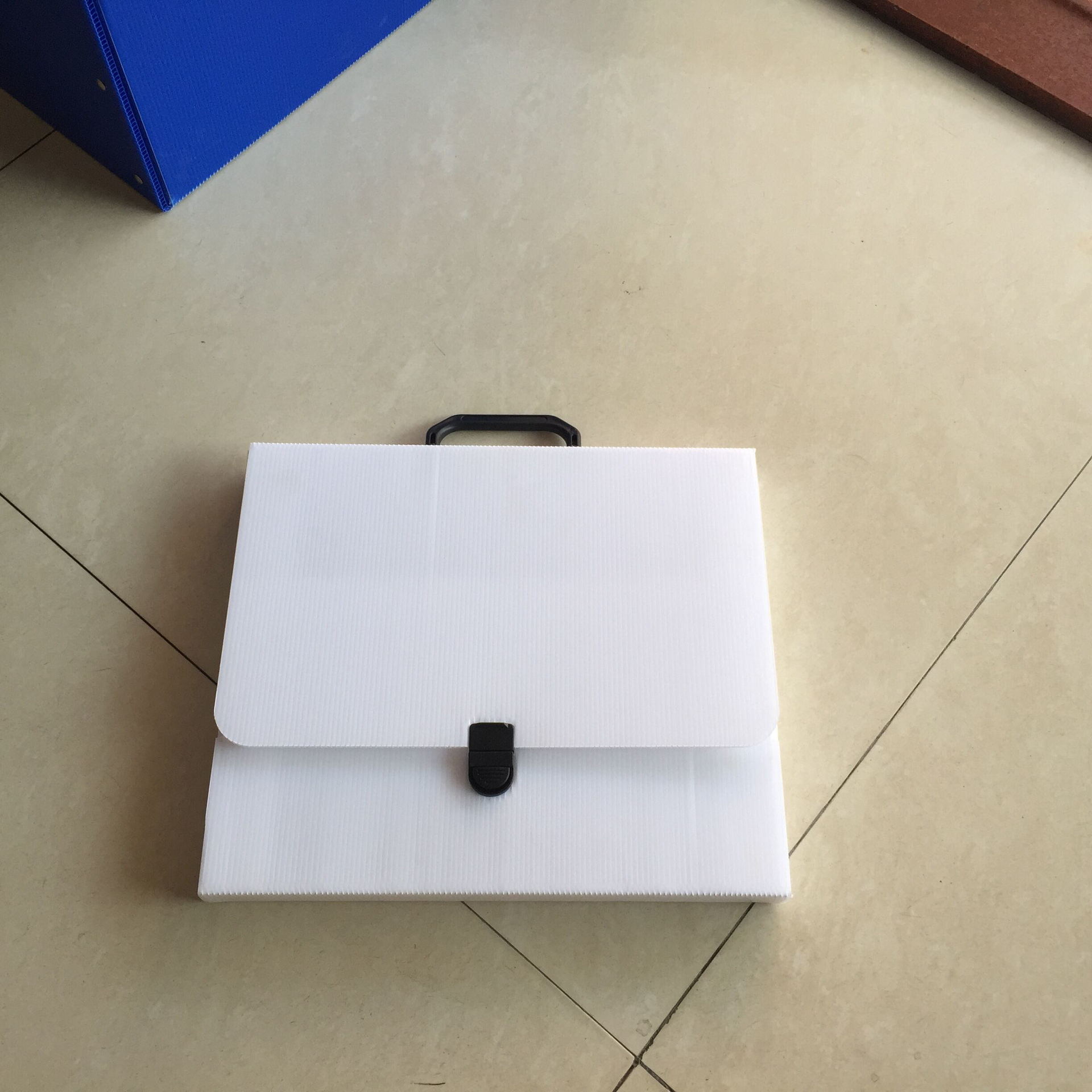 PP中空板公文包 手提中空板箱 中空板公文包盒子　PP板包装盒