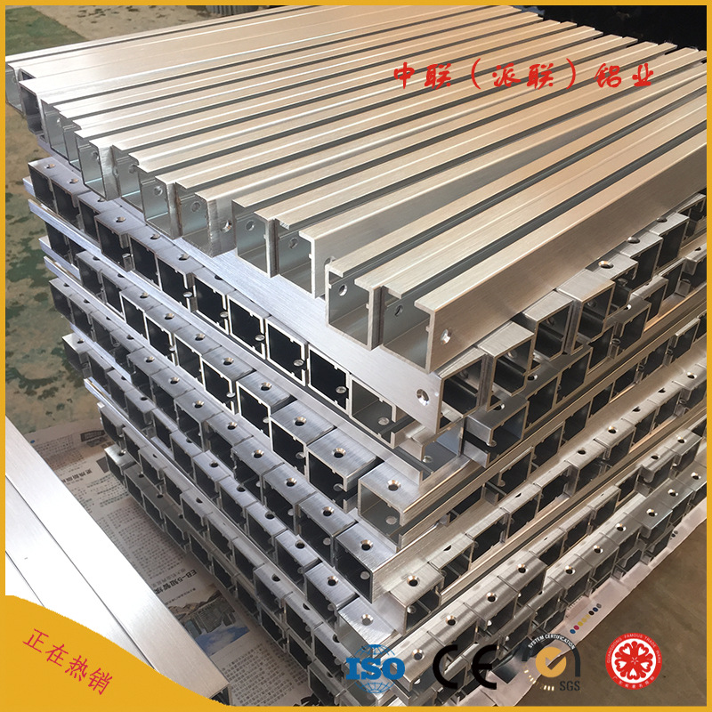 供应 防火门支撑导轨铝型材 cnc导轨转孔加工 氧化喷砂/拉丝