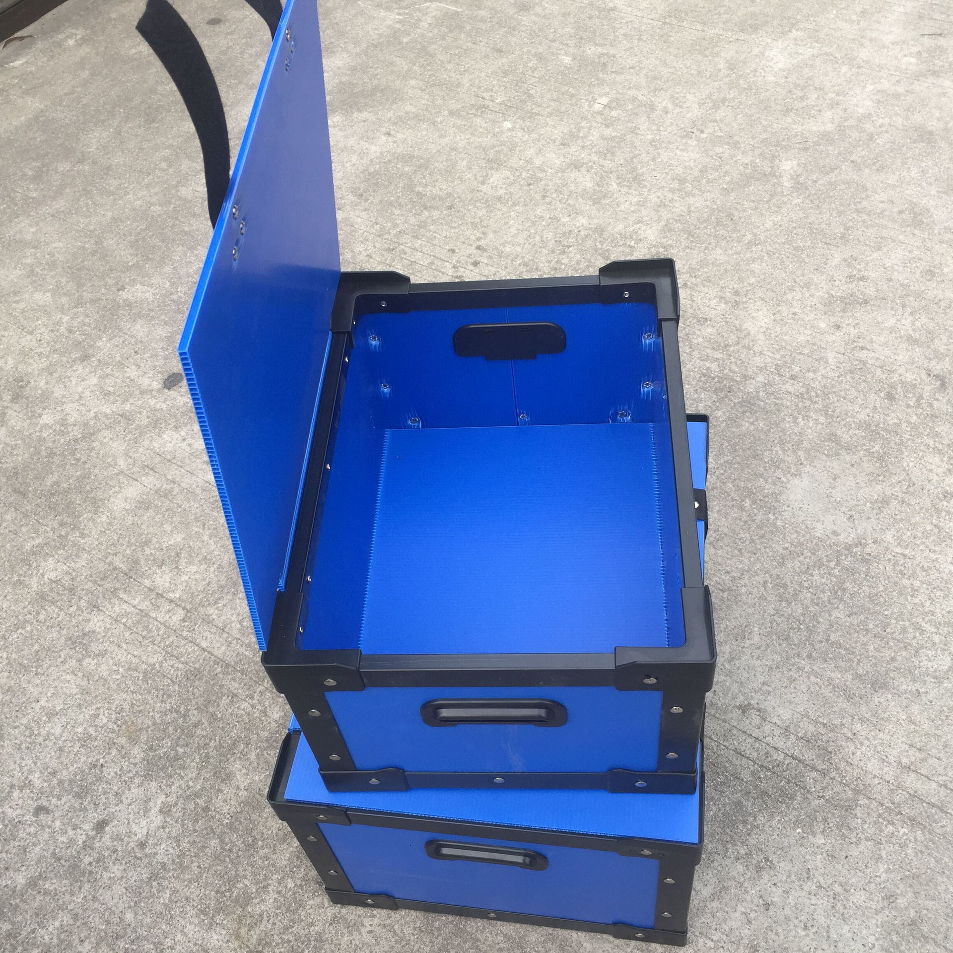 生产5MM全新料双层中空板全加固型加盖子骨架箱 中空板周转筐