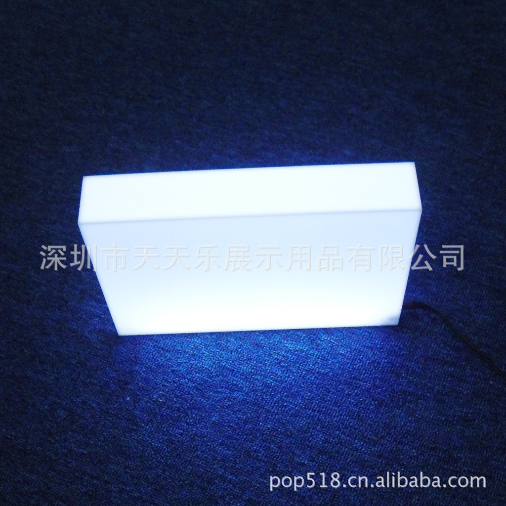 深圳厂家销售有玻璃导光板水晶灯箱，亚克力LED灯箱台面广告灯箱