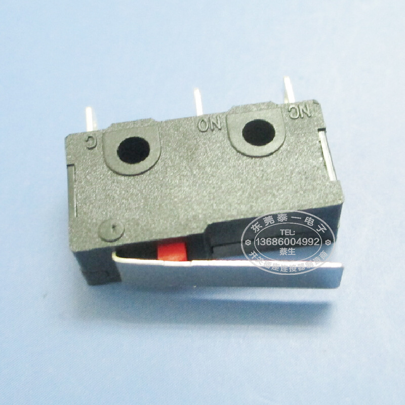 高灵敏度小家电控制用行程开关 直柄三脚小型黑色微动开关KW12-B