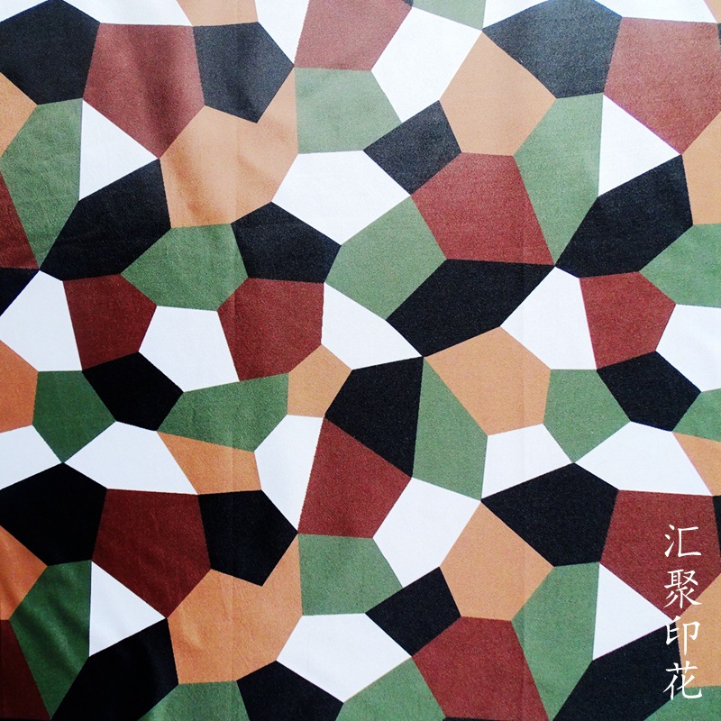 军绿色方块印花 时装印花面料