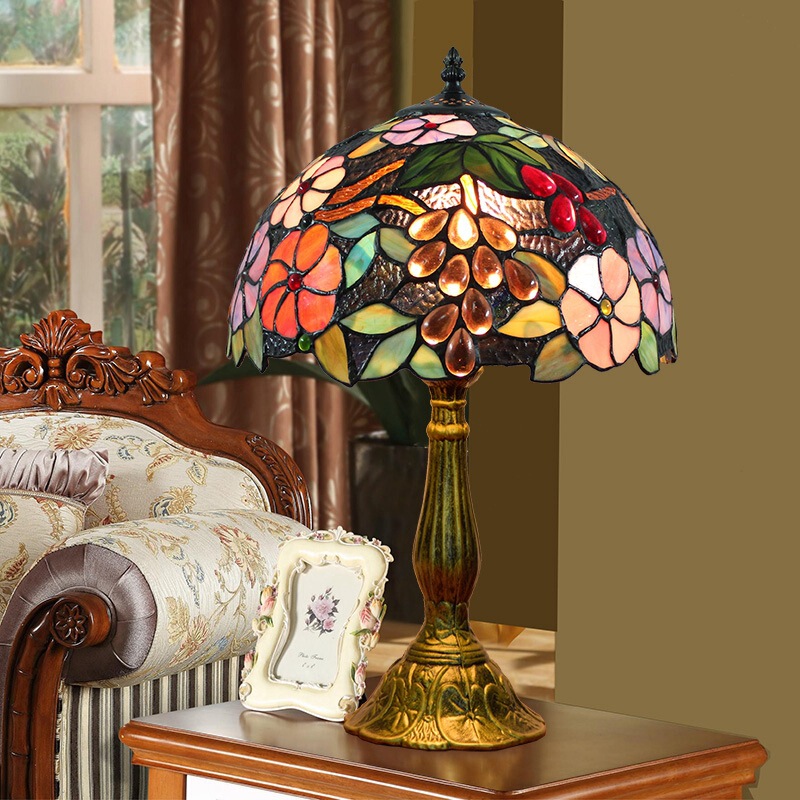 Ouxtiffany Creative Stained Glass Living Room Dining Room Bedroom Bedside Table Lamp Bar Pastoral Grape Retro Lamp