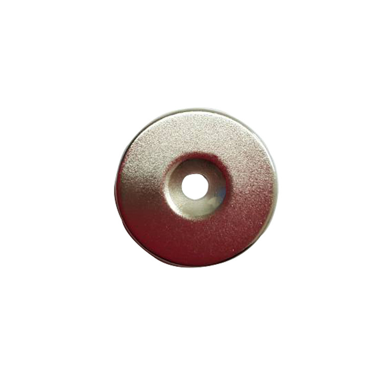 宁波春大供应永磁材料 N35性能22.5*3打沉孔磁铁镀镍批发