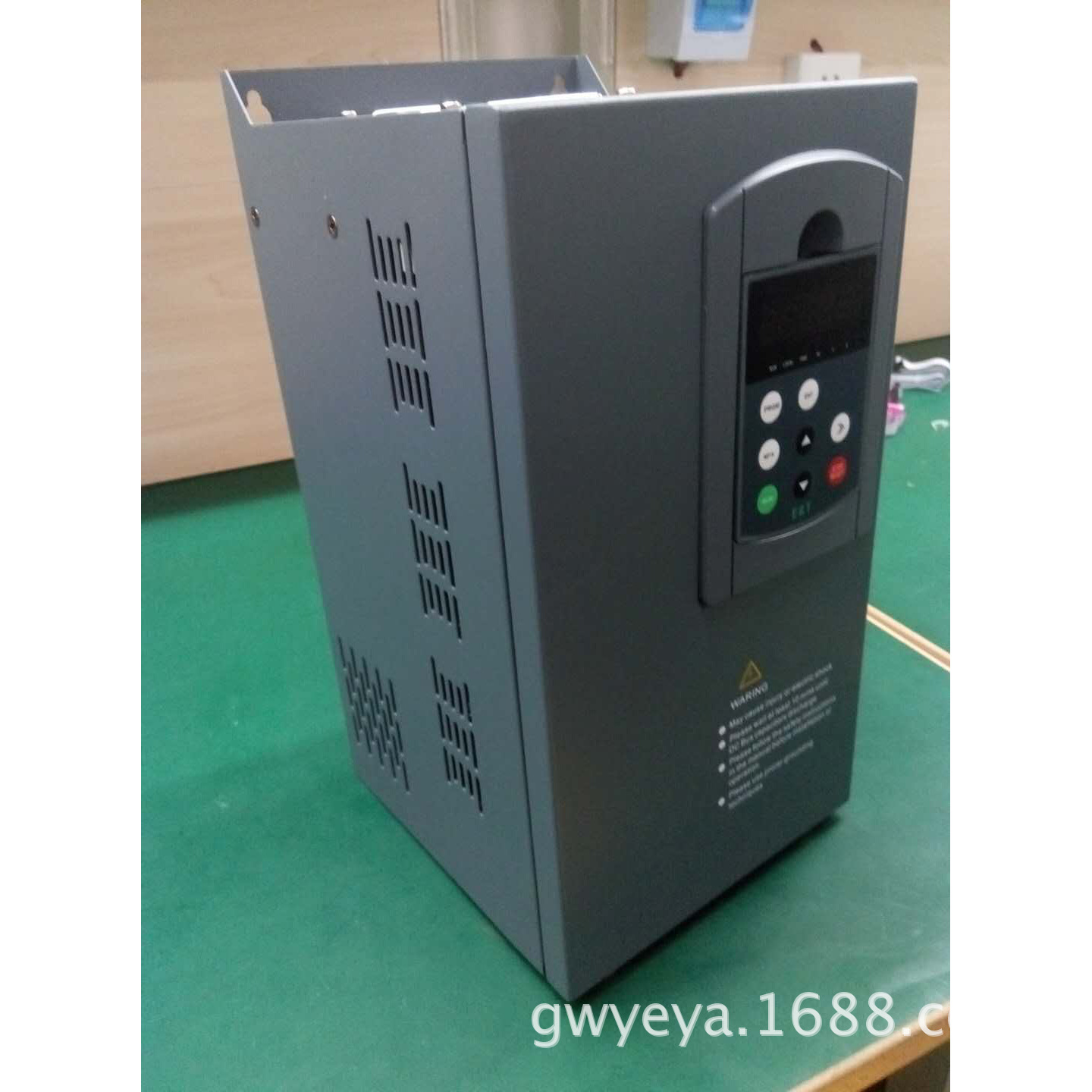 ����EZ300-7.5KWSAJ����7.5KW��������80T����ע�ܻ��첽�ŷ�����