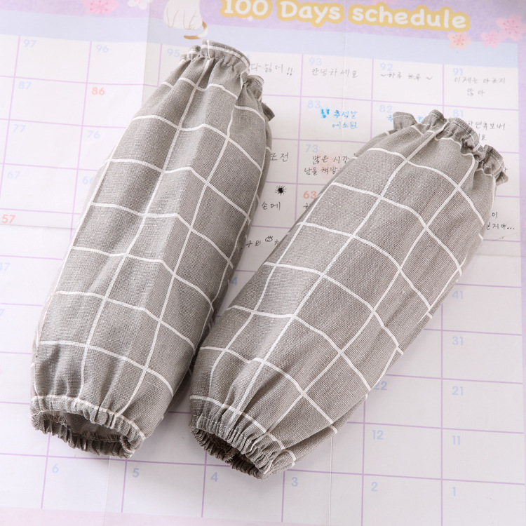 회색 사각형 격자 무늬