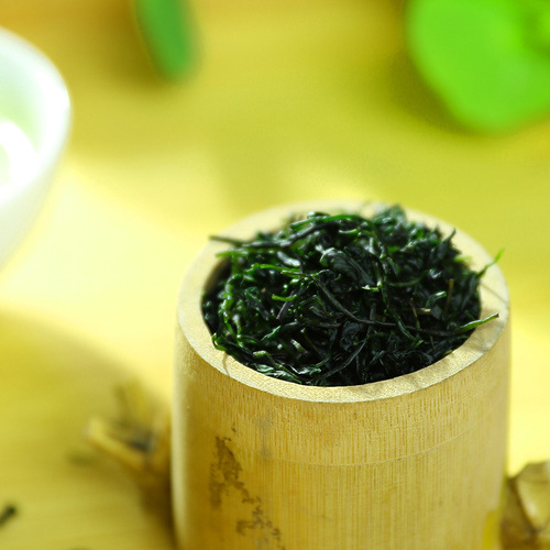 Early Spring Tender Buds from Qingshan Mountains, Lush Greenery, Rice Sprout and Flower Buds from High Mountains in Sichuan, Small Leaf Kuding Tea, Loose Leaf, Mawontong