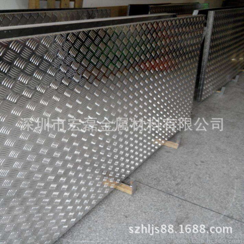 厂家直销普通1060花纹铝板 防滑指针型花纹铝板 五条筋花纹铝板