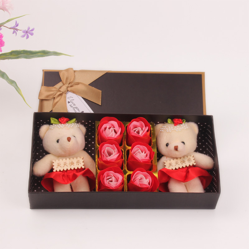 Regalos de San Valentín 12 cajas de regalo de flores de jabón flores flores artificiales oso rosa regalo creativo flor eterna al por mayor