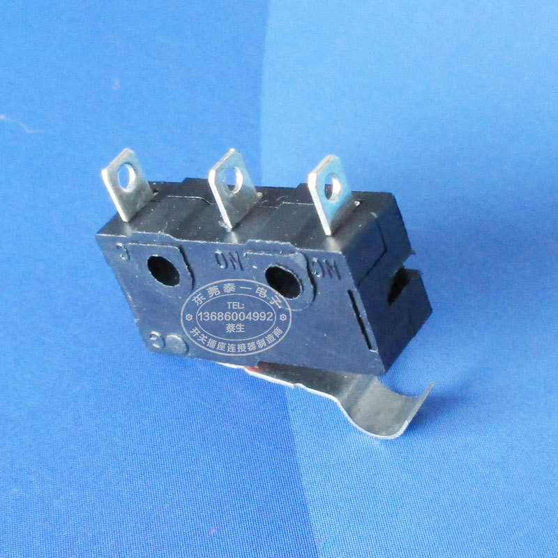 耐温铜接触点小型行程开关弧形弯柄高寿命小电器微动开关KW12-E