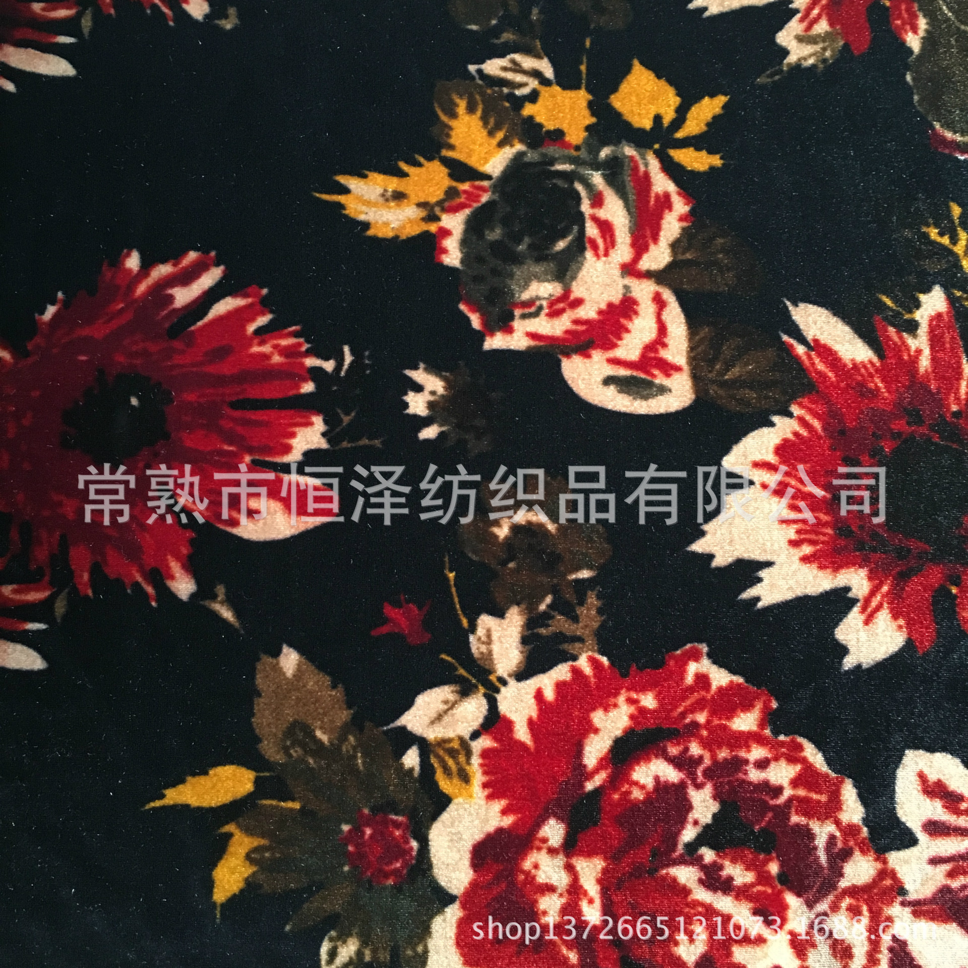 现货 经编天鹅绒 家居服睡衣箱包窗帘植物印花布料天鹅绒