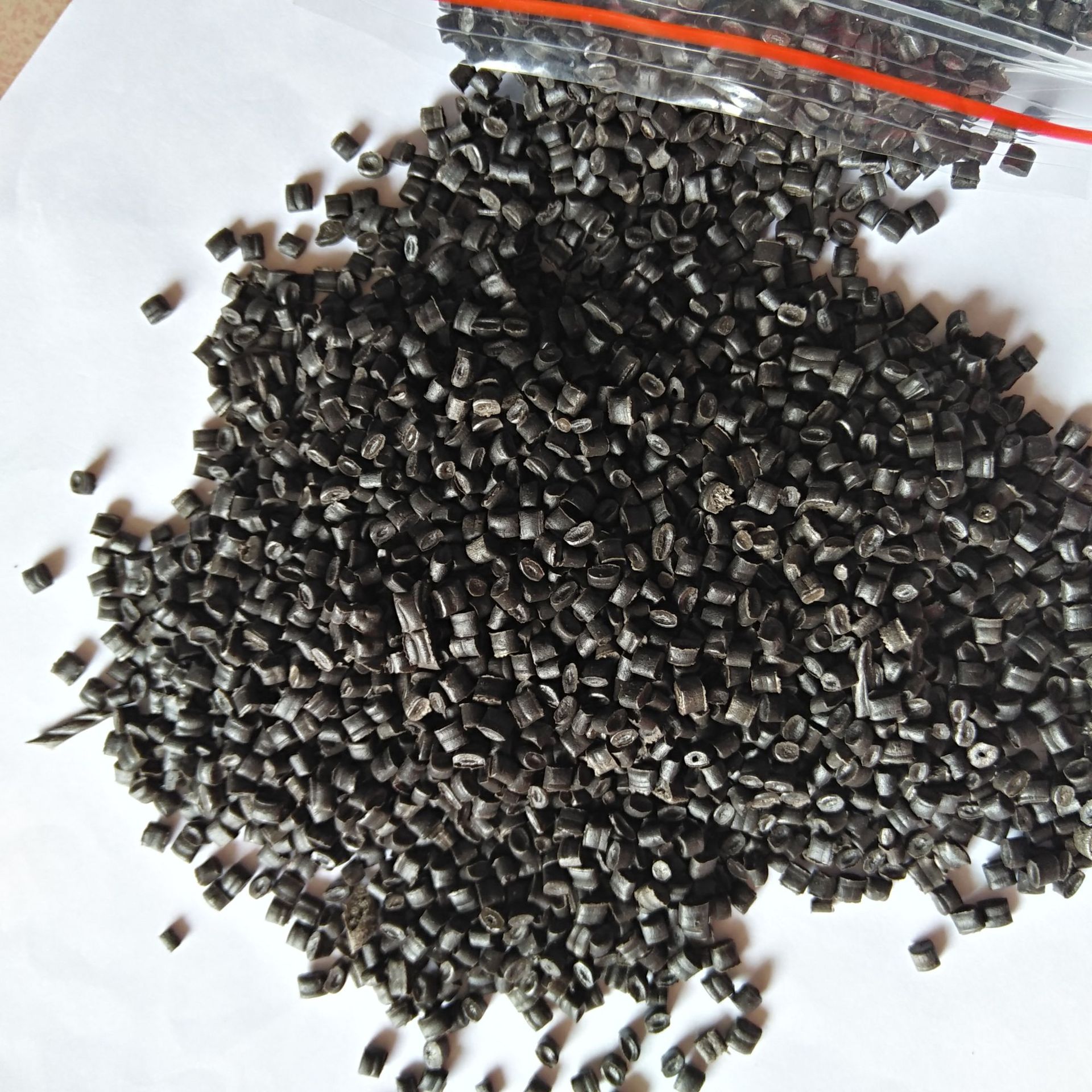 厂家销售玖龙纸厂料 全浮水PP PE再生塑料颗粒 水果筐 铝塑板用料