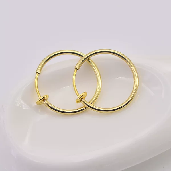 European and American Retro Men's and Women's All-match Spring Ear Clips Without Ear Holes Star People's Welfare Fashion Fake Ear Clips Earrings Women