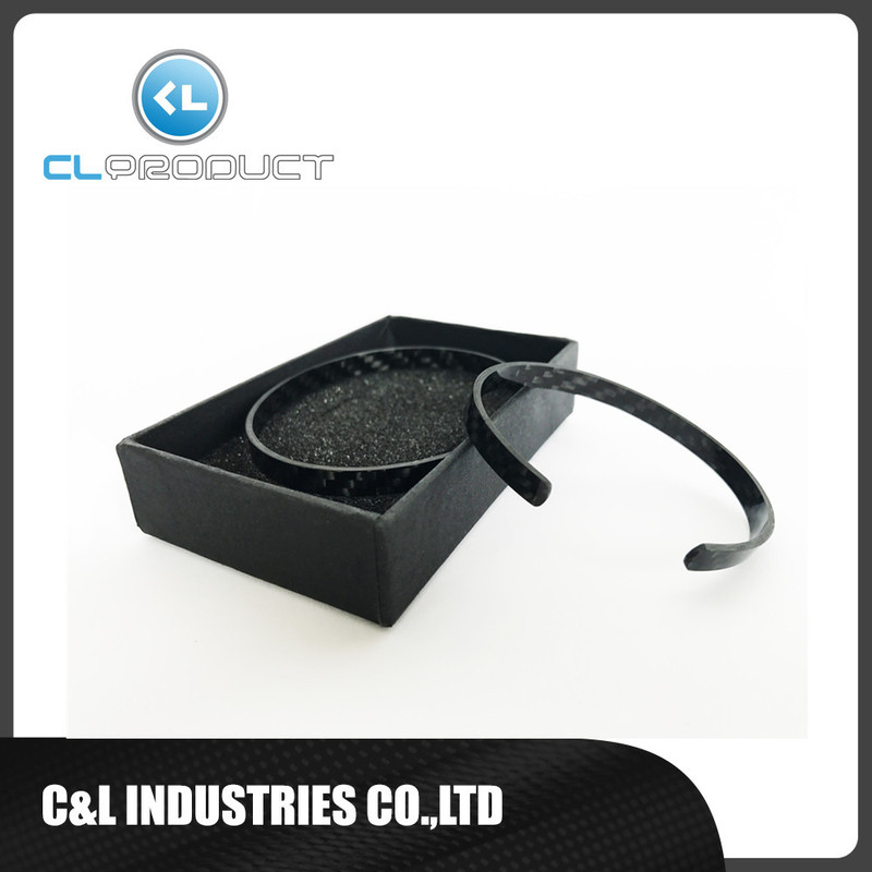 Factory direct sales carbon fiber bracelet new simple carbon fiber bracelet