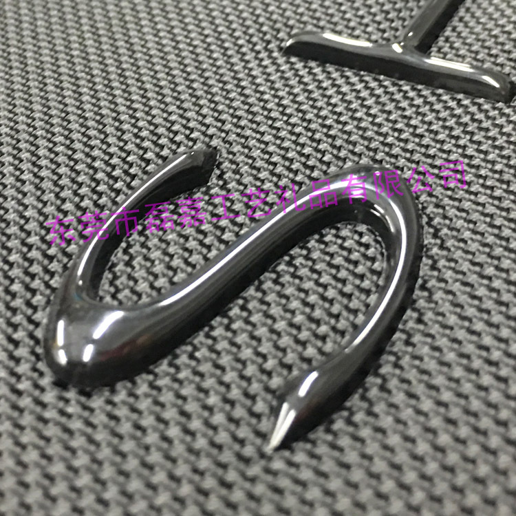 Independent relief Drip glue Embossing machining High Frequency Earnest three-dimensional TPU Trademark Stereoscope Bright surface effect