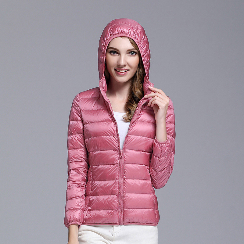 Autumn and Winter 2024 Lightweight Hooded Down Jacket Women's Large Size Long Sleeve Portable Storage Bag Warm Jacket Winter Clothes