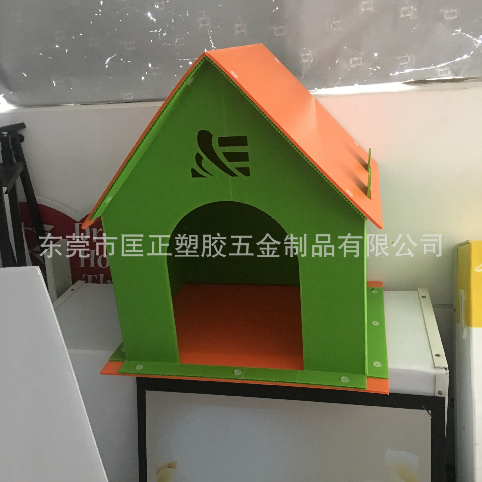 生产中空板印刷pp中空板展示架 塑料瓦楞板展示柜 儿童玩具房