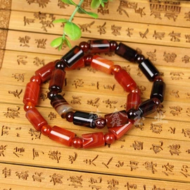 玉器工艺品;宝石工艺品;手链