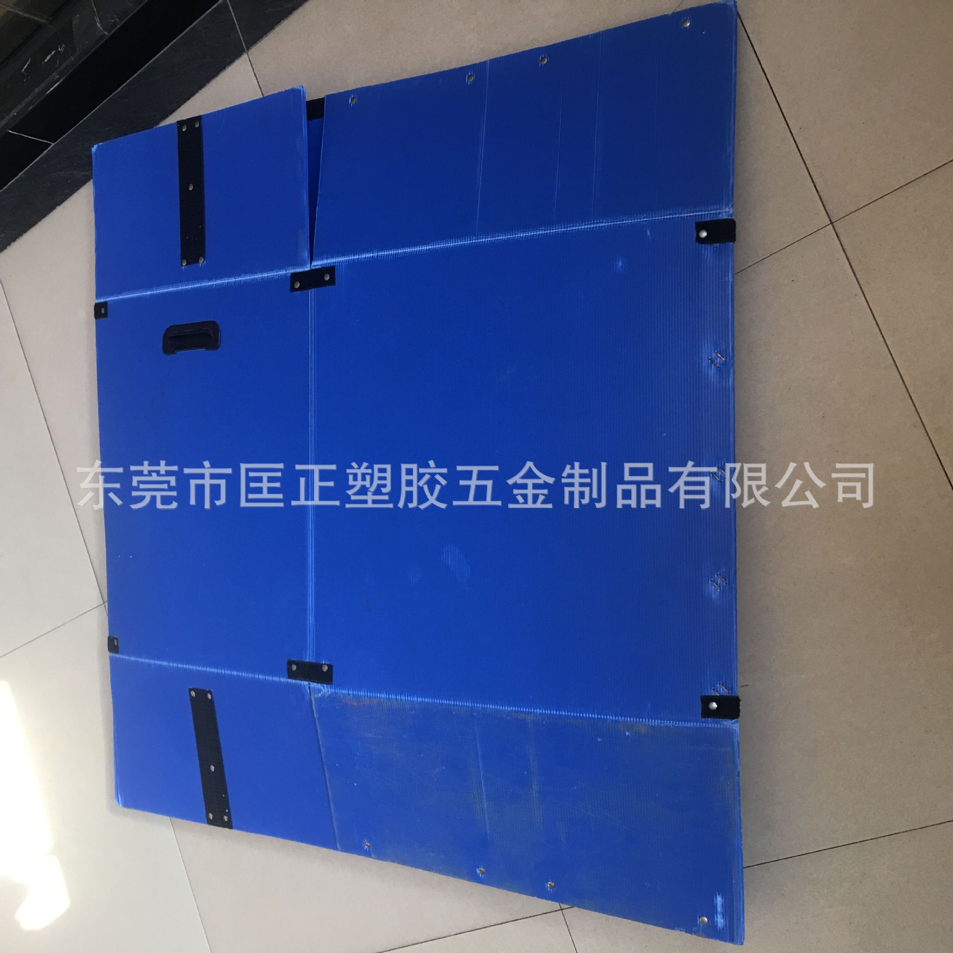 5MM兰色万通板纸箱 塑料空心板周转箱 塑料瓦楞板箱