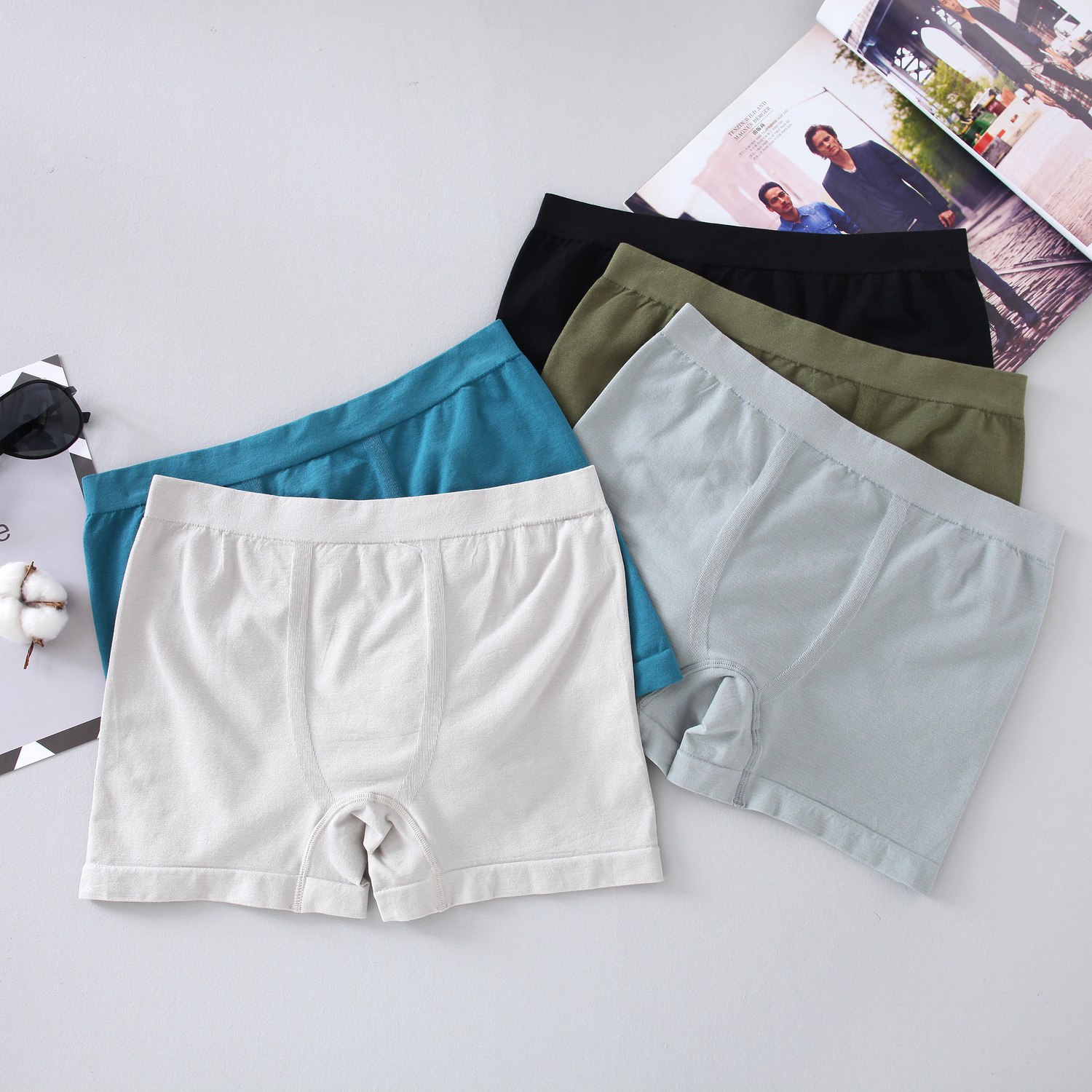 Casual Unprinted Style Thin Large Stretch Quality Underwear Modal Cotton Men's Underwear Mid-Waist Boxer Seamless Pants