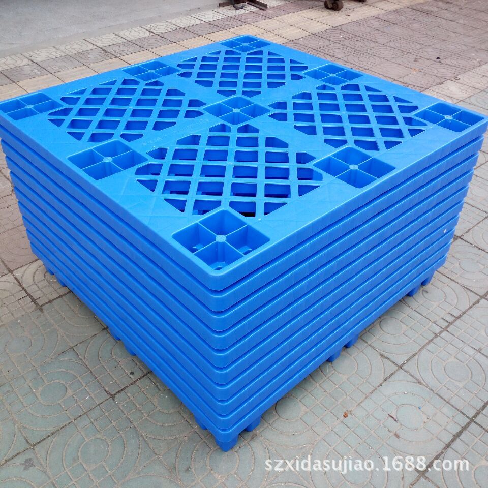 厂家批发加强型PE网格九脚 塑料卡板  仓库塑胶栈板四面进叉