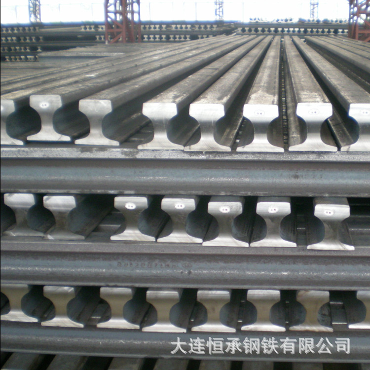 厂家直销QU120kg钢轨 QU100kg重轨 起重轨专用轨道