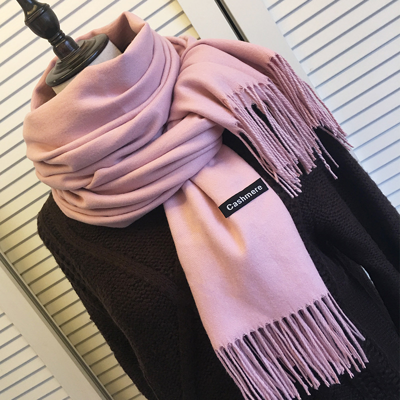 カシミヤのマフラーの卸売りの純色はカシミヤの保温の赤い年会のマフラーの女性の冬のチベットの青のフリンジストールをまねます。|undefined