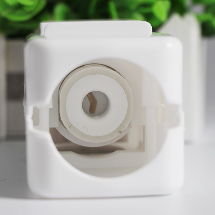 Automatic Toothbrush Holder And Toothpaste Dispenser Set_voghion.com