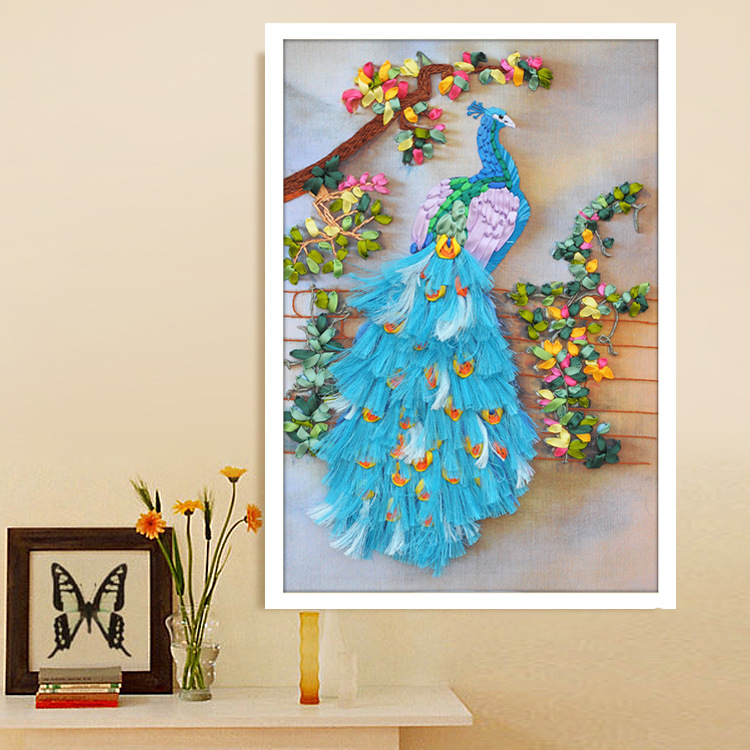 Oujin nianhua cinta Bordado fábrica directa color impresión colgante pintura Pavo Real auspicioso esencia versión Sala decoración de entrada Sala