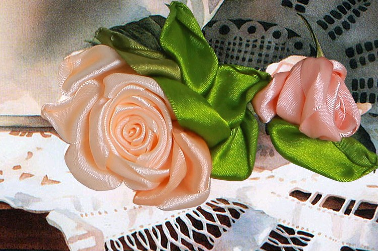 Oujin nianhua Cinta Bordado Directo de Fábrica color impresión colgante pintura Rosa señora Sala estar decoración entrada