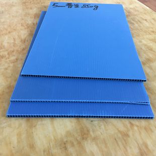 5MM普通蓝色中空板 PP兰色中空板 850G／平方-阿里巴巴