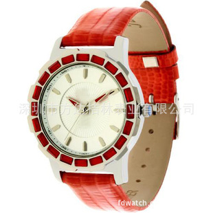 �����W荕r��Ůʿ�ֱ�