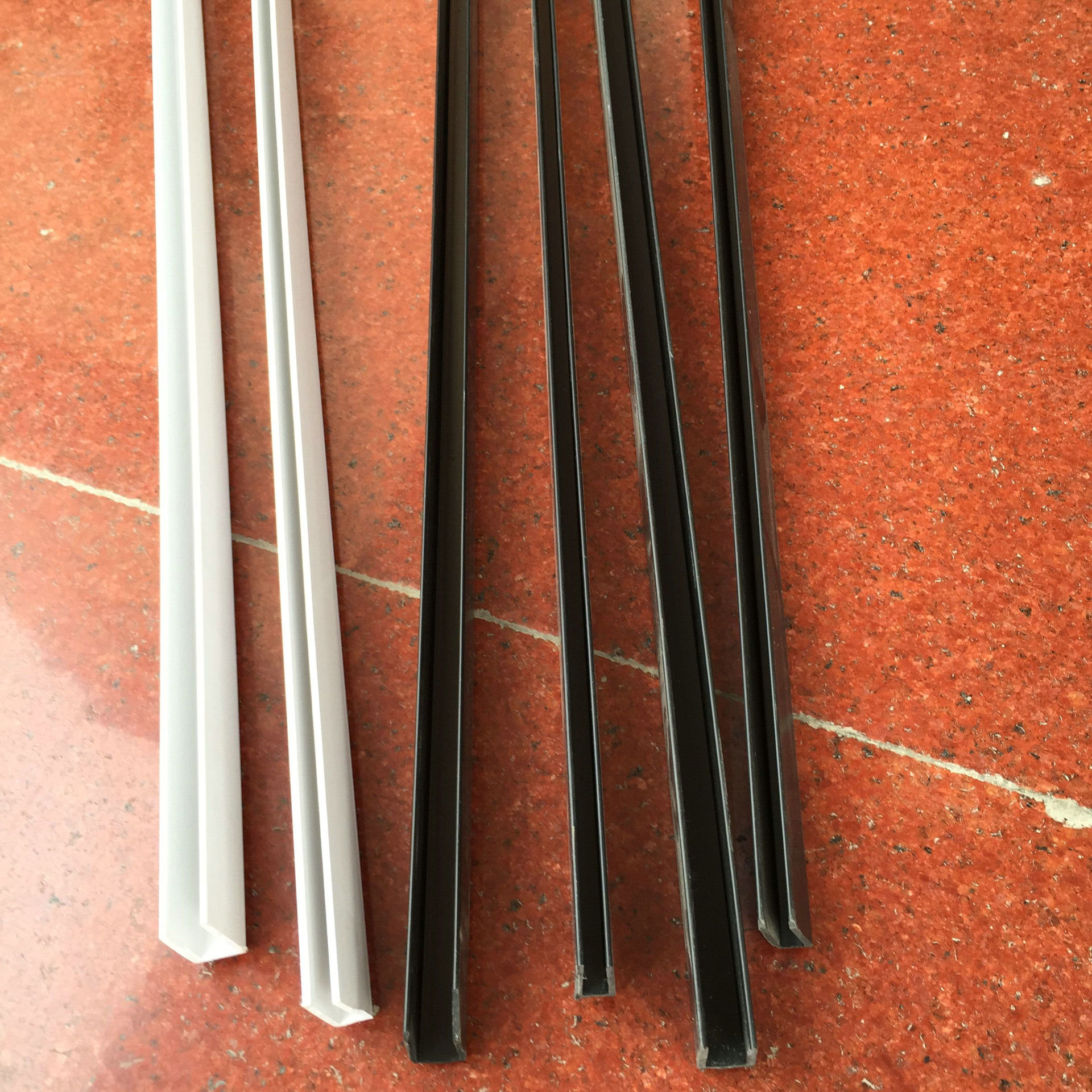 5MM黑色防静电边条 PVC边条 10MM边条