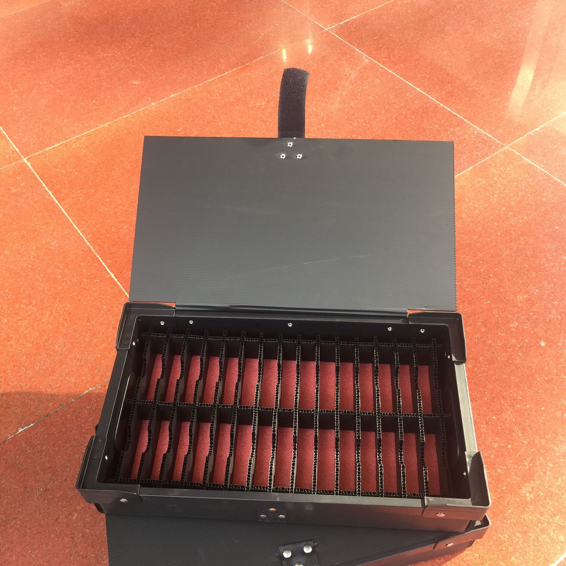 5MM防静电中空板骨架箱加5MM防静电中空板刀卡