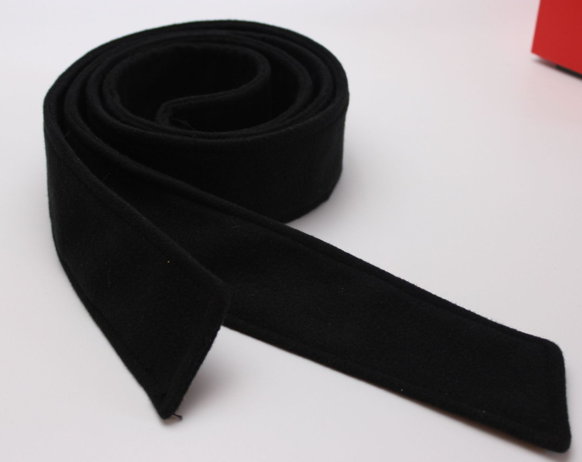 Cinturón ancho de mujer de doble cara abrigo de terciopelo de lana cinturón de arco decorativo negro ejército verde trench coat ribbon