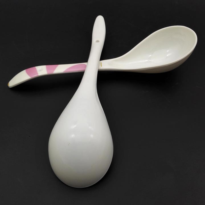 D2431 BD12 cuchara de sopa cuchara de porcelana de imitación Zisheng cuchara de sopa de dos yuanes puesto de tienda de distribución al por mayor
